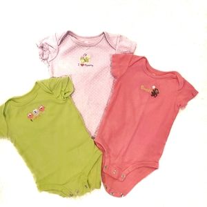 4for$20!! Set of 3 baby girls bodysuits